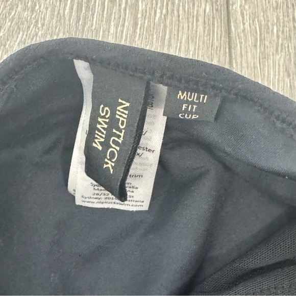 NIPTUCK SWIM Black Gamma Texture Luka Bandeau One Piece Size 6 - Picture 9 of 14